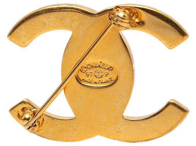 Broche Chanel CC banhada a ouro com fecho Turn Lock Dourado - vista 3