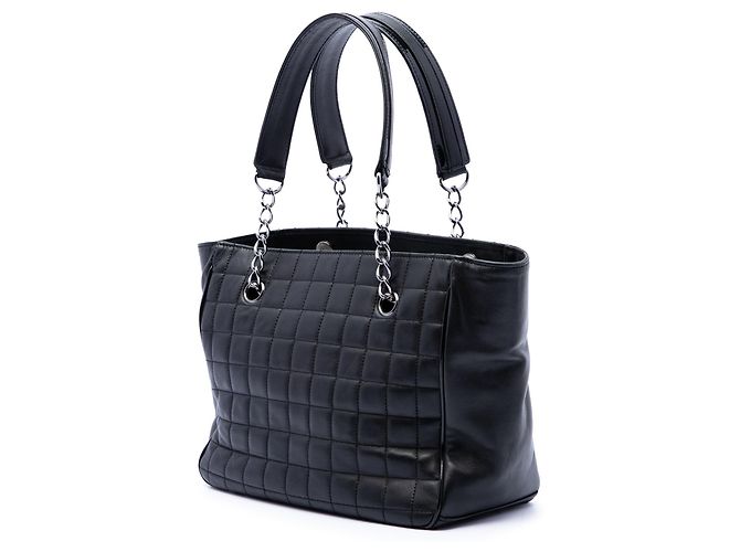 Tote Chanel CC Choco Bar in agnello nero con camelia No 5 - vista 2