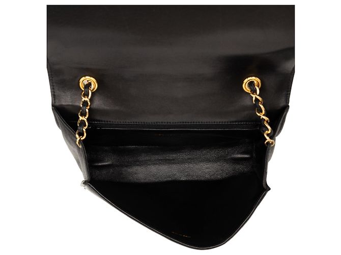 Borsa a tracolla Chanel CC in agnello trapuntato nero - vista 4
