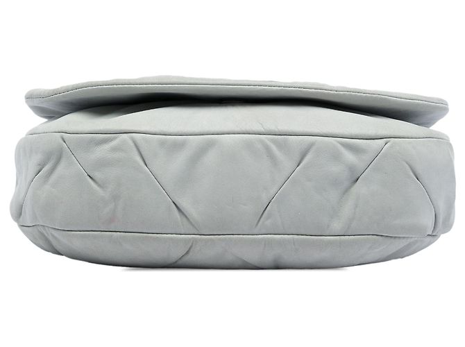 Borsa a tracolla Chanel East Glint in vitello iridescente grigio - vista 3