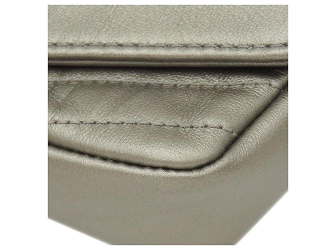 Borsa a tracolla a bustina Data Center Small Chevron Calfskin Embellished Silver Chanel Argento - vista 10
