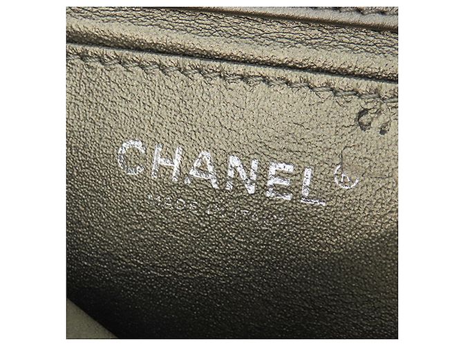 Borsa a tracolla a bustina Data Center Small Chevron Calfskin Embellished Silver Chanel Argento - vista 5