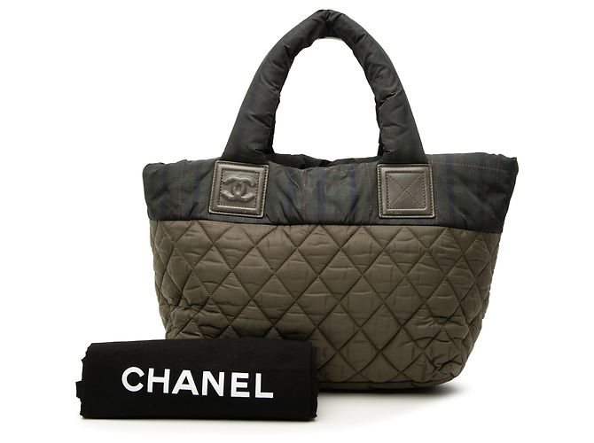 Borsa Tote Chanel Small Quilted Nylon Coco Cocoon Marrone - vista 7