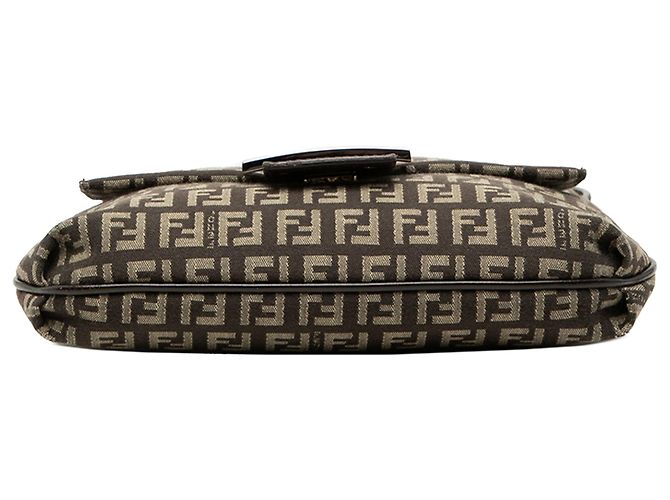 Borsa a tracolla Fendi Zucchino Canvas marrone - vista 3