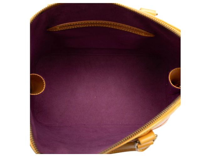 Borsa Louis Vuitton Epi Alma PM Gialla Giallo - vista 4