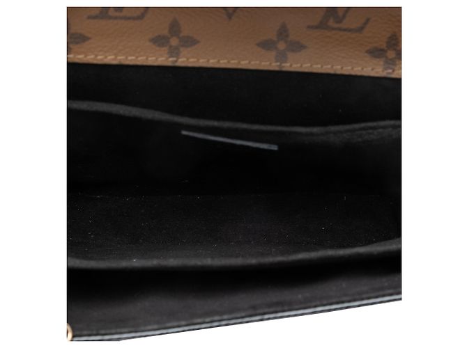 Borsa Mini Pochette Metis Louis Vuitton in pelle Epi lucida nera e Monogram Reverse Nero - vista 4