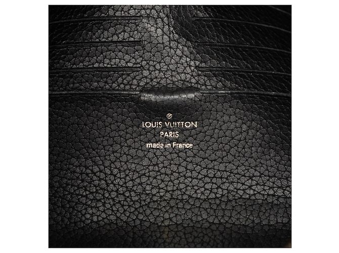 Clutch Louis Vuitton Taiga Kasai nera Nero - vista 5