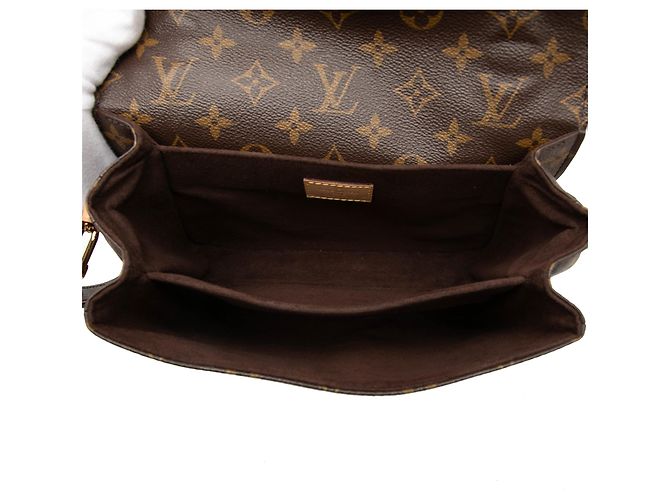 Borsa Louis Vuitton Monogram Pochette Metis marrone - vista 4