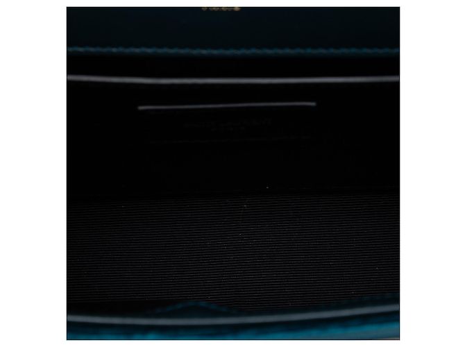 Borsa a tracolla piccola Saint Laurent Kate in velluto blu con monogramma e nappa - vista 4
