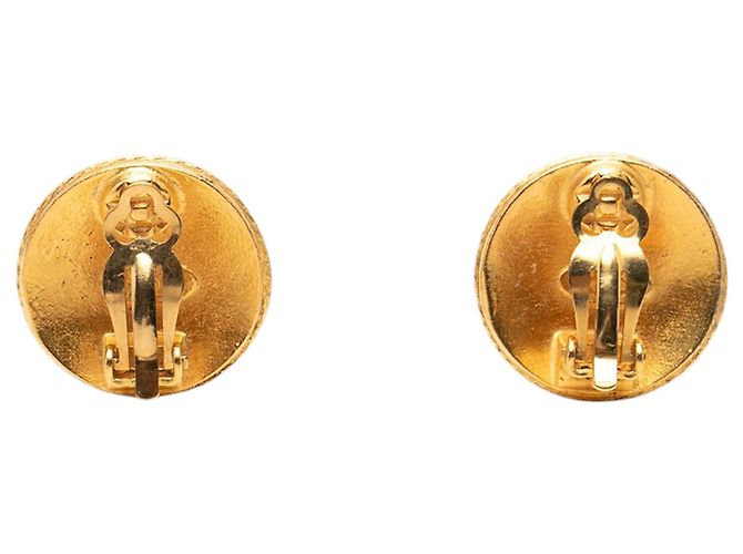 Orecchini a clip rotondi Chanel CC placcati oro D'oro - vista 2