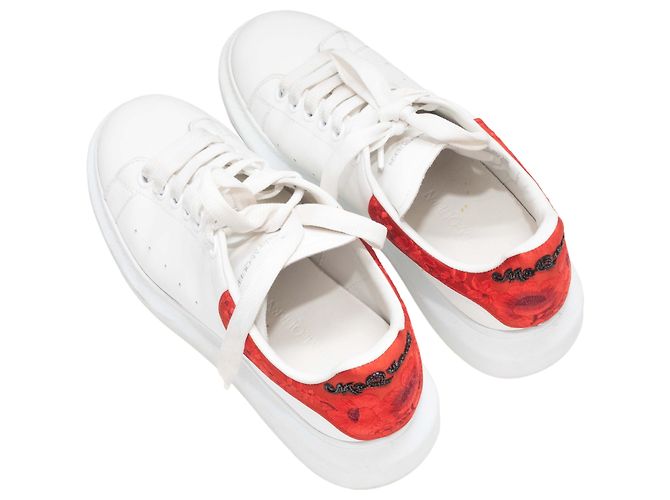 Alexander McQueen bestickte Low-Top-Sneaker Weiß & Rot Größe 39.5 - Ansicht 3