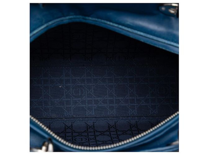 Borsa Lady Dior Large in pelle d'agnello Cannage blu - vista 4