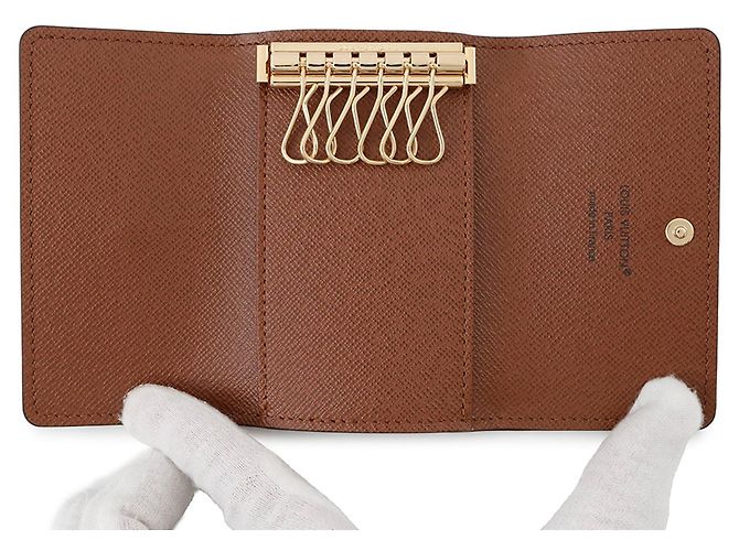 Brown Louis Vuitton Monogram 6 Key Holder - view 10
