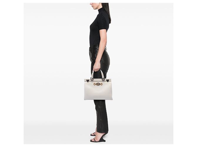 Borsa Zumi Top Handle Medium in pelle di vitello bianca Gucci Bianco - vista 6