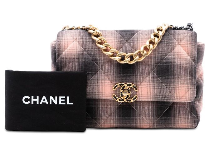 Borsa Chanel 19 Flap Satchel Large in cotone a quadri rosa - vista 8