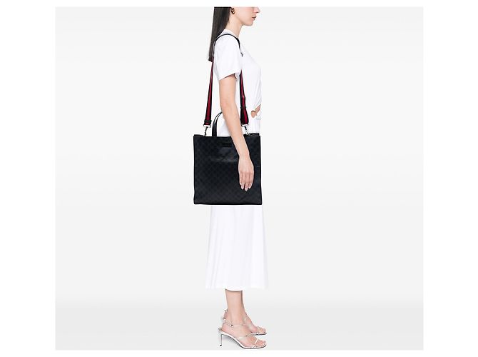 Sac cabas convertible souple Gucci GG Supreme noir - vue 6