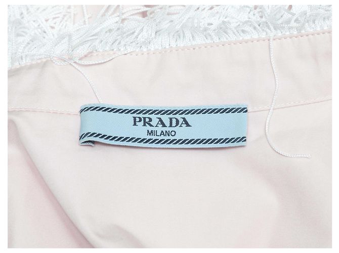 Prada Kurzarm-Hemd in Hellrosa & Weiß mit Fransenkragen Größe IT 36 Pink - Ansicht 5