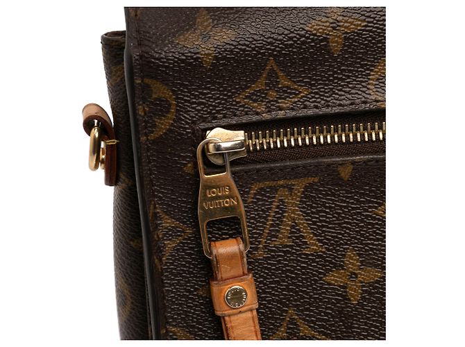 Borsa Louis Vuitton Monogram Pochette Metis Marrone - vista 7