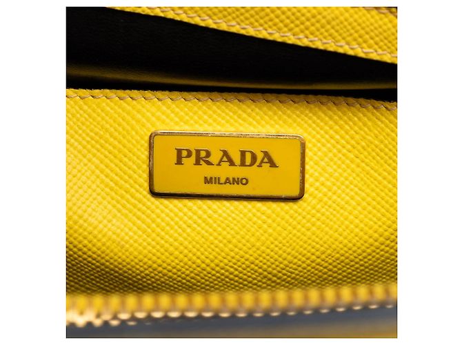 Borsa Promenade Prada in pelle Saffiano gialla con borchie Giallo - vista 5
