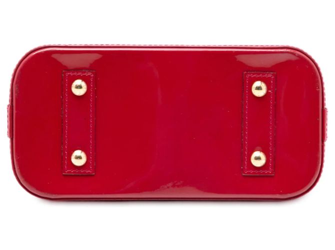 Borsa Louis Vuitton Monogram Vernis Alma BB rossa Rosso - vista 3