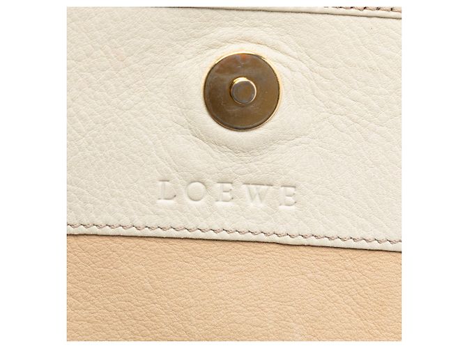 LOEWE Anagram Crossbody aus braunem Wildleder - Ansicht 5