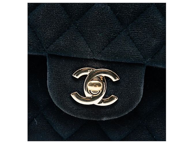 Borsa a tracolla Chanel Medium Classic Double Flap in velluto blu - vista 6