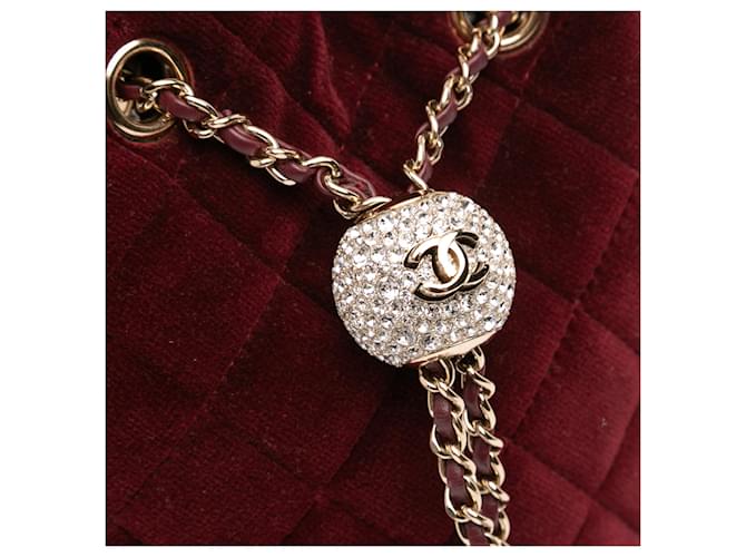 Mini borsa a secchiello Chanel Crush in velluto rosso con cristalli e perle - vista 7