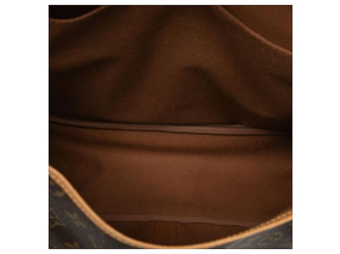 Borsa a tracolla Louis Vuitton Monogram Saumur 35 Marrone - vista 4