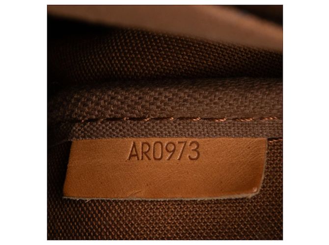 Borsa a tracolla Louis Vuitton Monogram Saumur 35 Marrone - vista 6