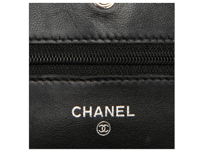 Borsa a tracolla Chanel CC in pelle di agnello matelassé nera Wallet On Chain Nero - vista 7