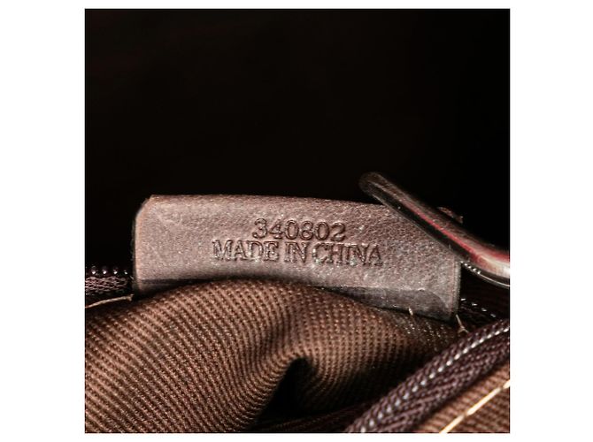 Borsa a tracolla LOEWE Nubuck Anagram Madrid con frange rossa Rosso - vista 6