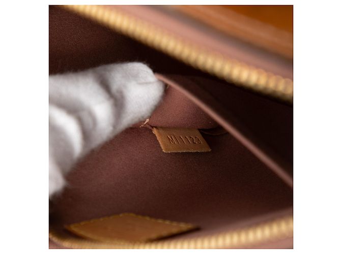 Borsa Satchel Alma BB Louis Vuitton Monogram Vernis Marrone - vista 6