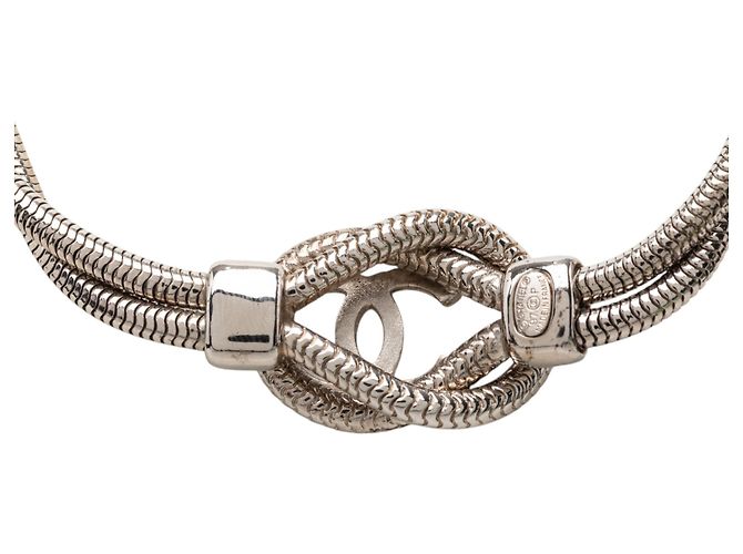 Collana Chanel CC in ottone argentato con doppia catena a serpente e nodo Argento - vista 3