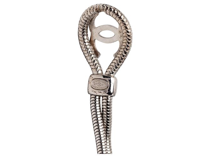 Collana Chanel CC in ottone argentato con doppia catena a serpente e nodo Argento - vista 4