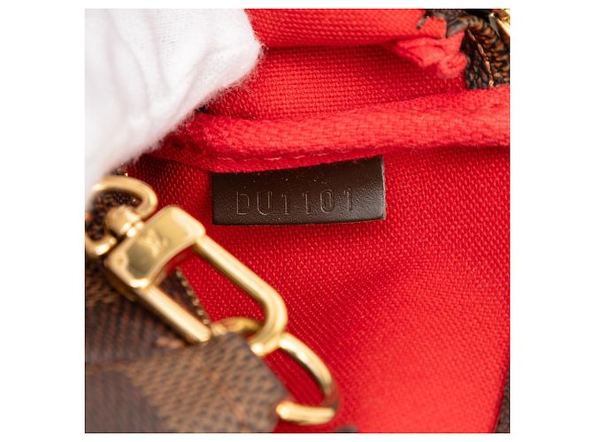 Borsa a mano Louis Vuitton Damier Ebene Mini Pochette Accessoires Marrone - vista 5