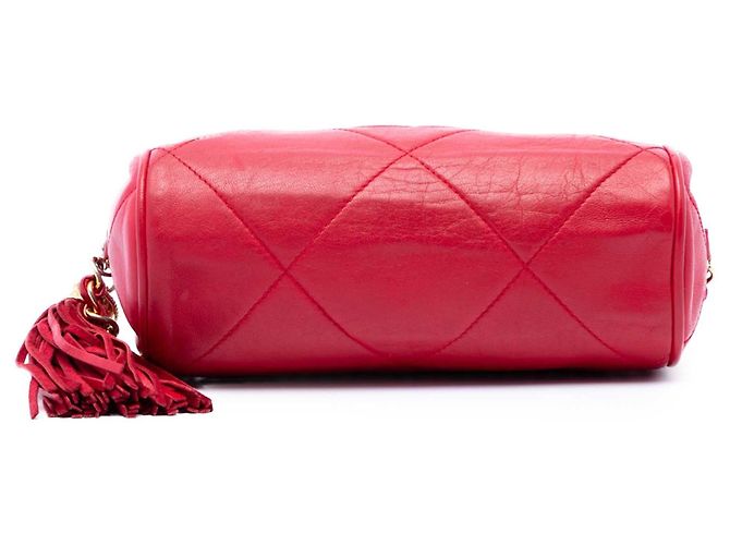 Borsa a tracolla Chanel Mini Quilted Lambskin Tassel Barrel rossa Rosso - vista 3