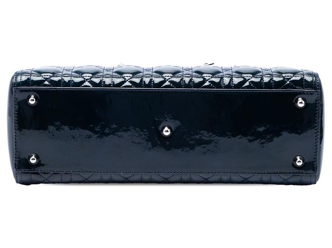 Borsa Lady Dior Large in pelle vernice Cannage Blu - vista 3