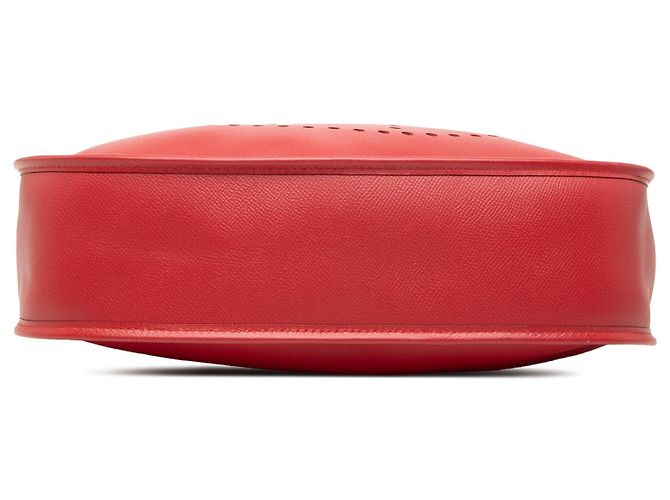 Borsa a tracolla Hermès Evelyne I 33 in pelle Courchevel rossa Rosso - vista 3