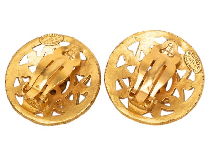 Orecchini a clip rotondi Arabesque Chanel CC placcati oro D'oro - vista 2