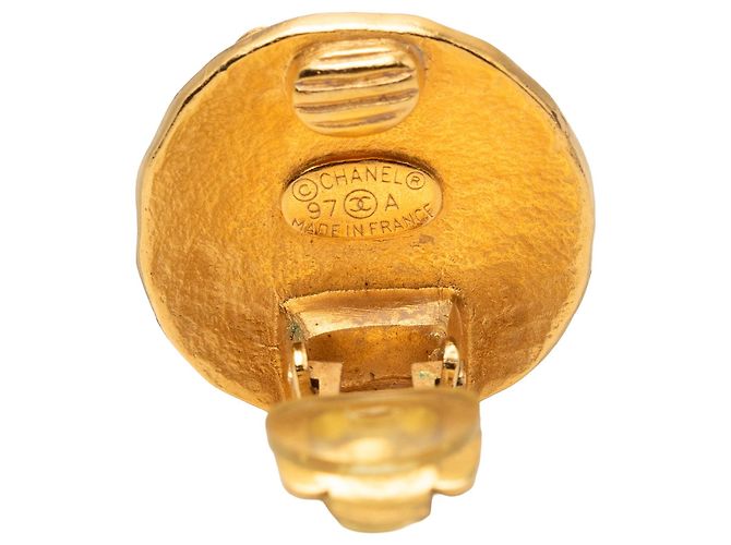 Orecchini a clip rotondi Chanel CC placcati oro D'oro - vista 3
