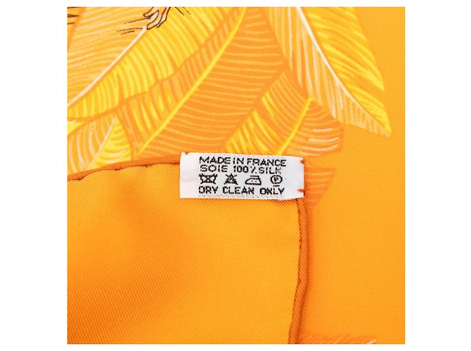 Foulard di seta Hermès Ombres et Lumieres Arancione 90 - vista 5