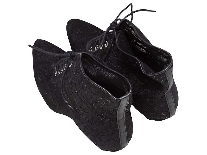 Laurence Dacade Spitzstiefel aus Spitze mit Absatz in Schwarz Größe 37 - Ansicht 3