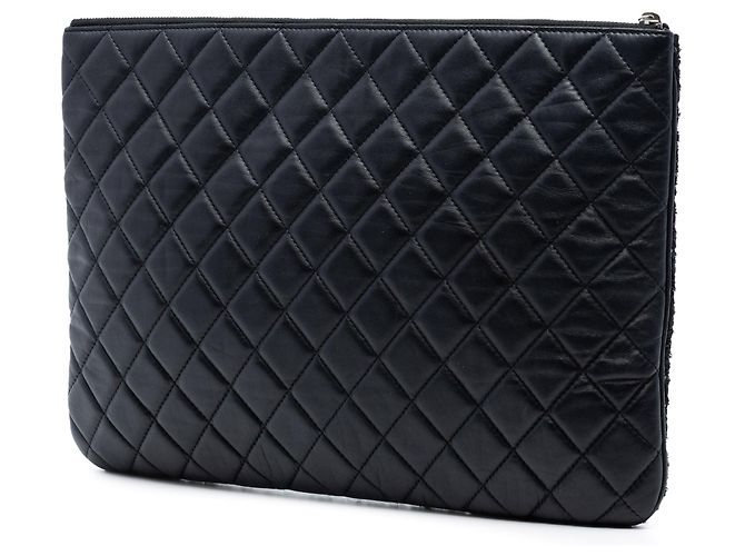 Clutch Chanel Large Quilted Tweed and Lambskin Camellia O Case Nera Nero - vista 2