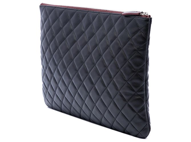 Clutch Chanel Large Quilted Lambskin O Case Nera Nero - vista 2