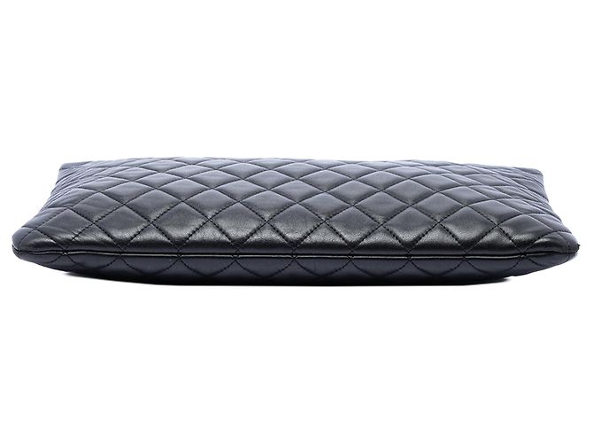 Clutch Chanel Large Quilted Lambskin O Case Nera Nero - vista 3