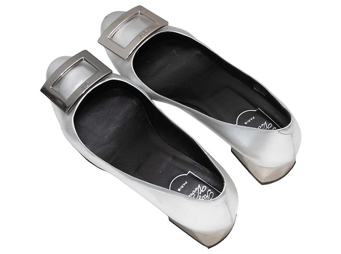 Roger Vivier Pumps mit Schnalle in Silber Größe 39.5 - Ansicht 3