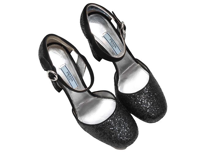 Sapatos de salto com tira no tornozelo Prada em glitter preto Tamanho 37.5 - vista 2