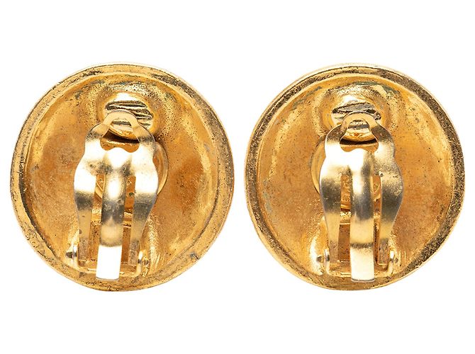 Orecchini a clip rotondi Chanel CC placcati oro D'oro - vista 2