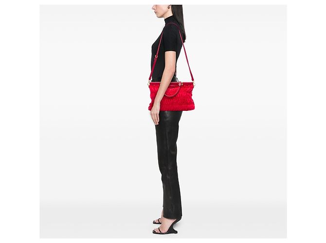 Borsa a mano Prada Tessuto Gaufre rossa con struttura Rosso - vista 5