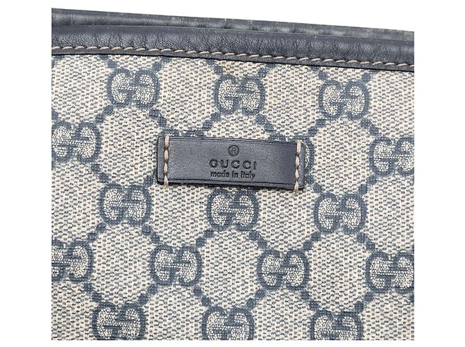 Tote Vertical Gucci GG Supreme Joy cinza - vista 6